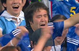 疯狂的世界杯！日本神换人：3分钟2球，0-1变2-1，球迷哭了