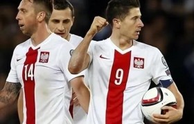 世界杯十六强赛：波兰队挺进八强，将送法国队回家？