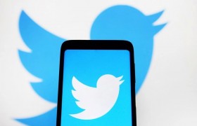 马斯克：Twitter 基础蓝 V 认证用户广告数量将减少一半