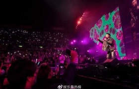 陈奕迅演唱会“放宽位”1小时售空 《人啊人》花絮惊喜上线