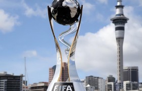 国际足联在比赛开幕前 51 天撤销了印度尼西亚举办 U-20 世界杯的权利