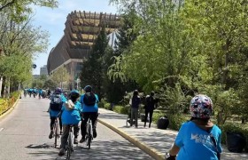 为北京雨燕“骑出”翅膀   中外骑友参与公益骑行活动