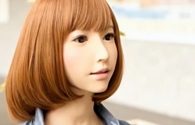 日本超实用美女机器人，不仅“逼真”功能还全，宅男大喜过望