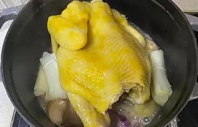 珐琅锅盐焗鸡