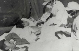 四百名日本女护士，夜里残杀150名八路军伤员